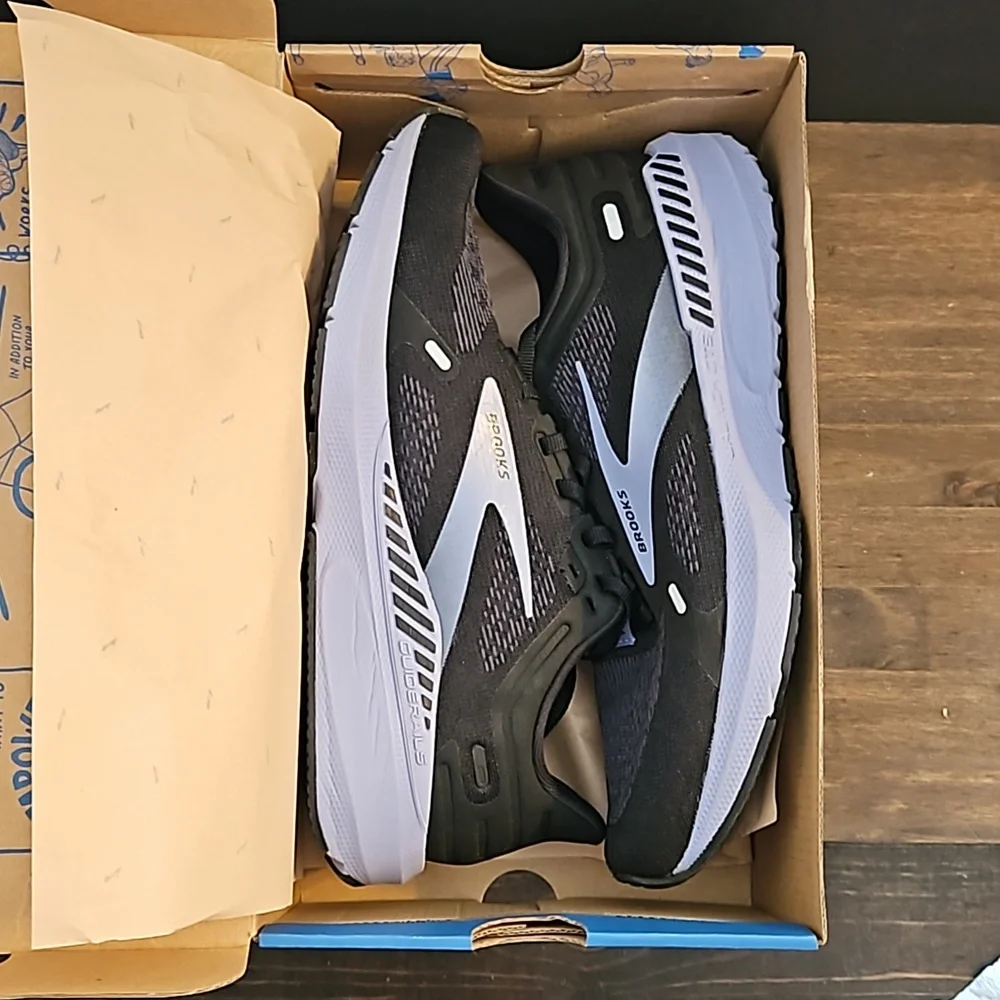 NIB Brooks Launch GTS 9 W10 Black/Purple - Picture 10 of 11